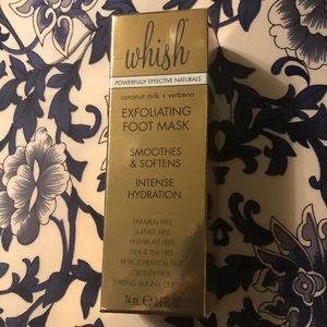 Exfoliating foot cream